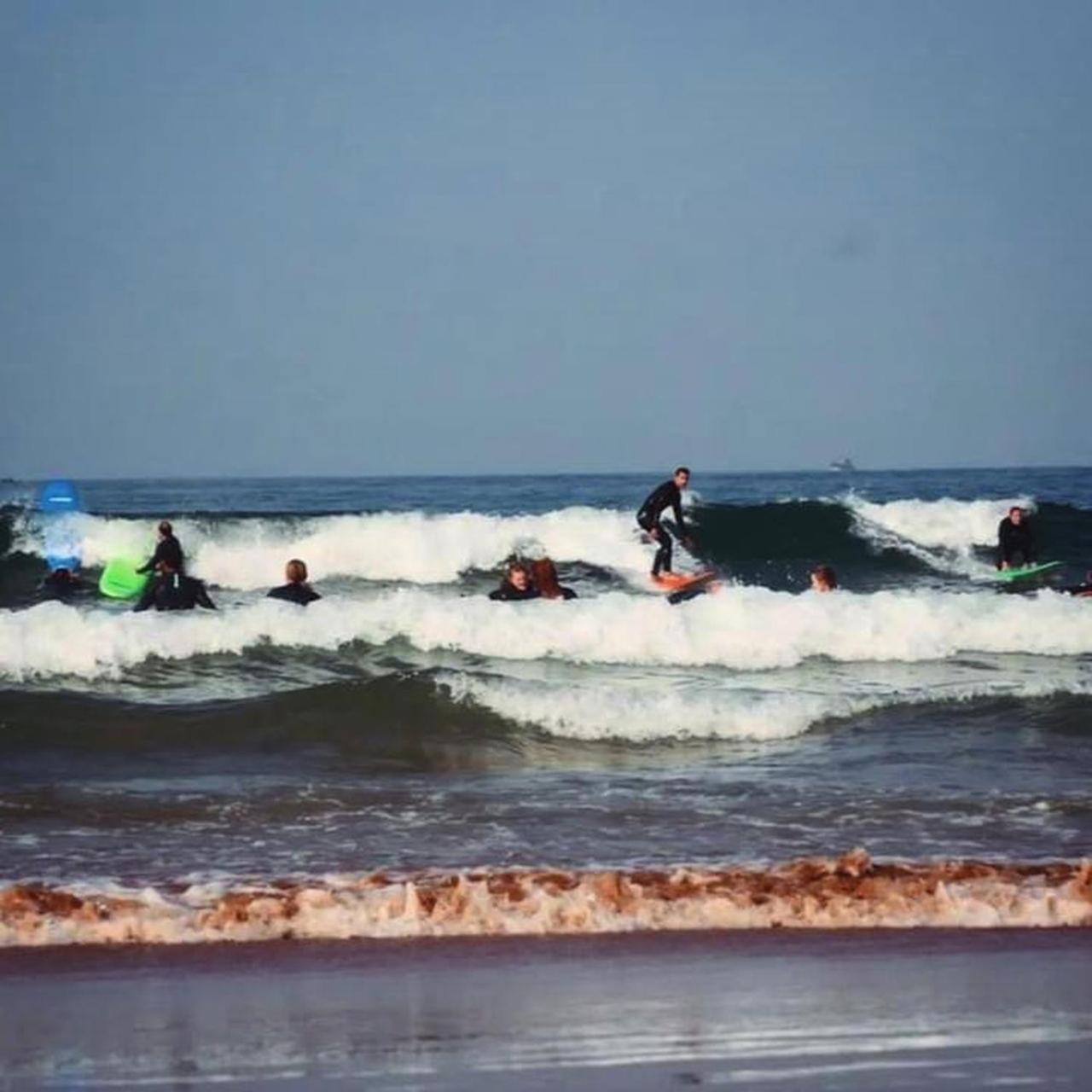 Yasurf Guesthouse Taghazout Bagian luar foto